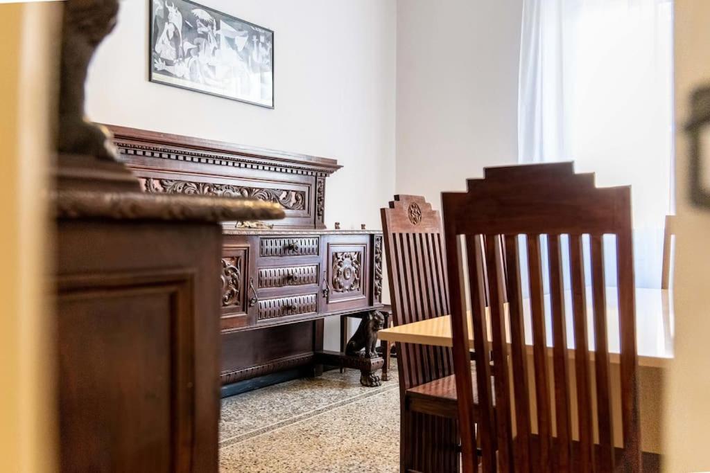 La Belle Epoque Apartment Genoa Luaran gambar